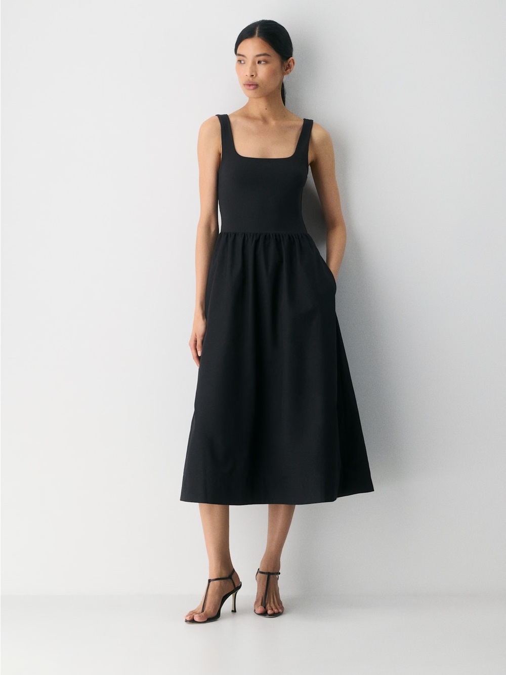 Aritzia Revive Poplin Dress Size XS, S NWT